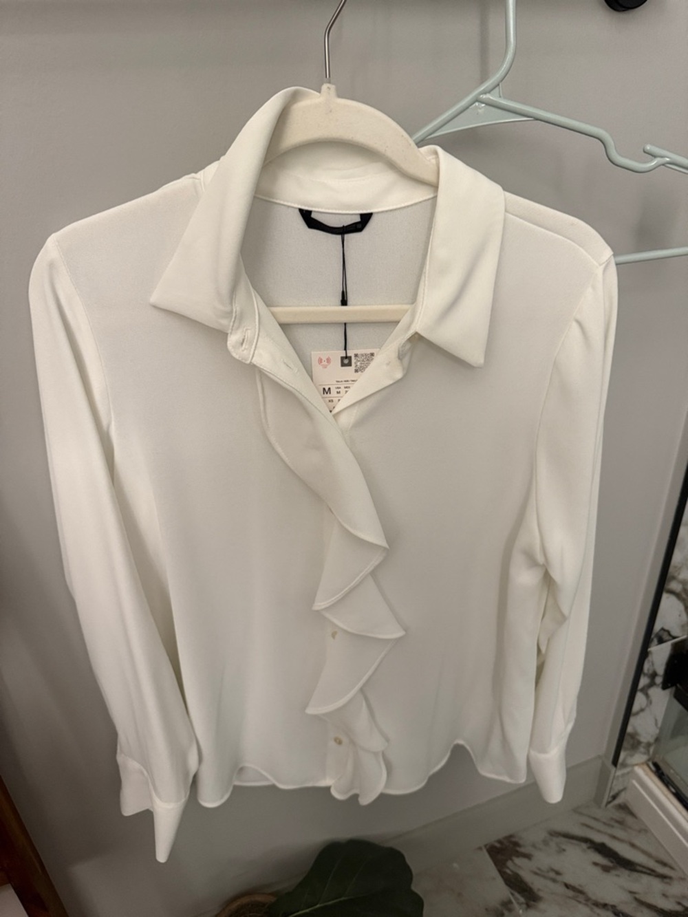 Zara White Ruffle-Front Button Down Blouse
